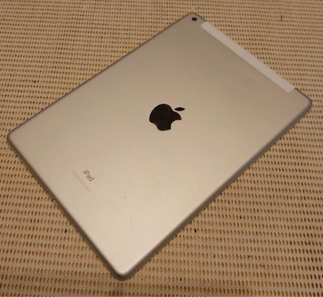 完動品SIMフリーiPad第7世代(A2198)本体32GB送料込EMDFV