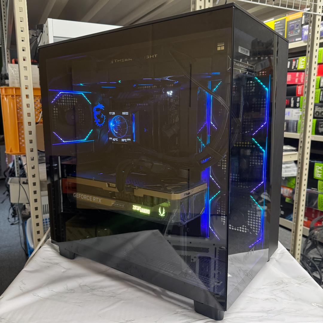 ゲーミングPC/7800X3D RTX5070Ti 48GB NVMe 1TB