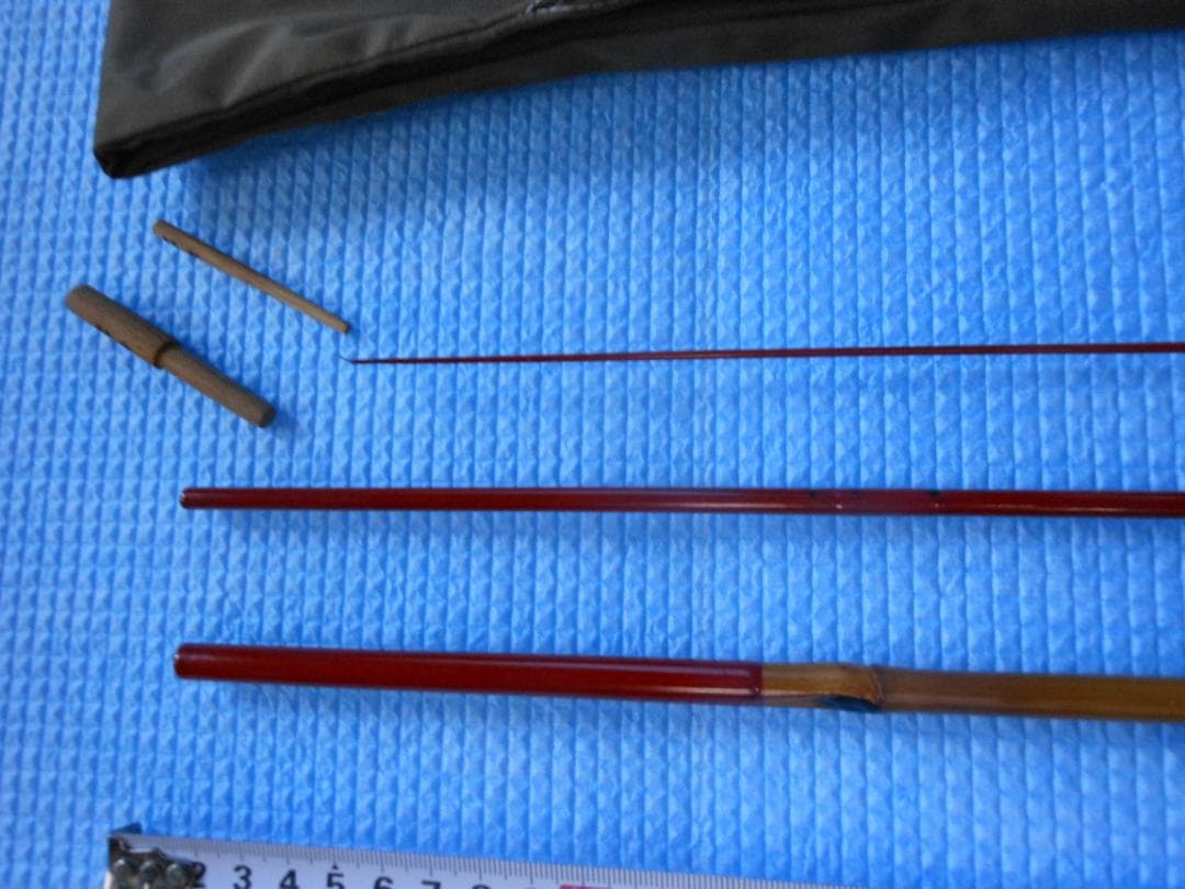 ヘラブナ竿 　竹製 　銘・花鳥水月　３本継（１０，１尺）