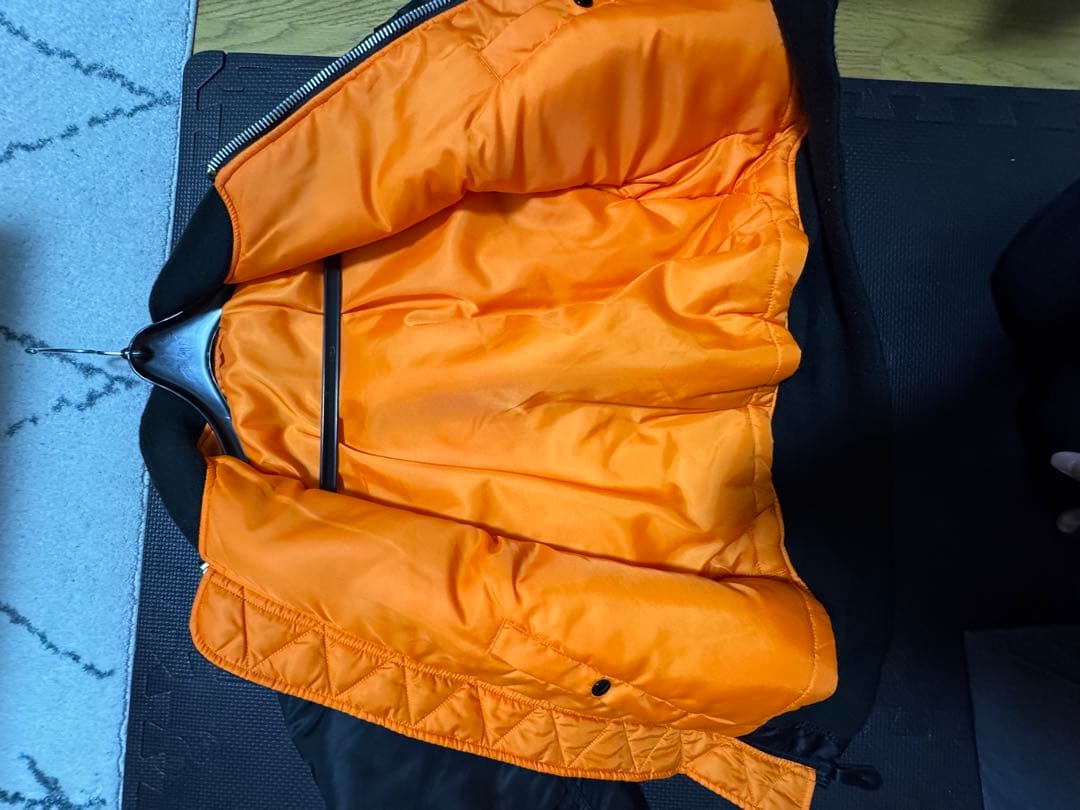 ALPHA INDUSTRIES MA-1 ブラック フライトジャケット