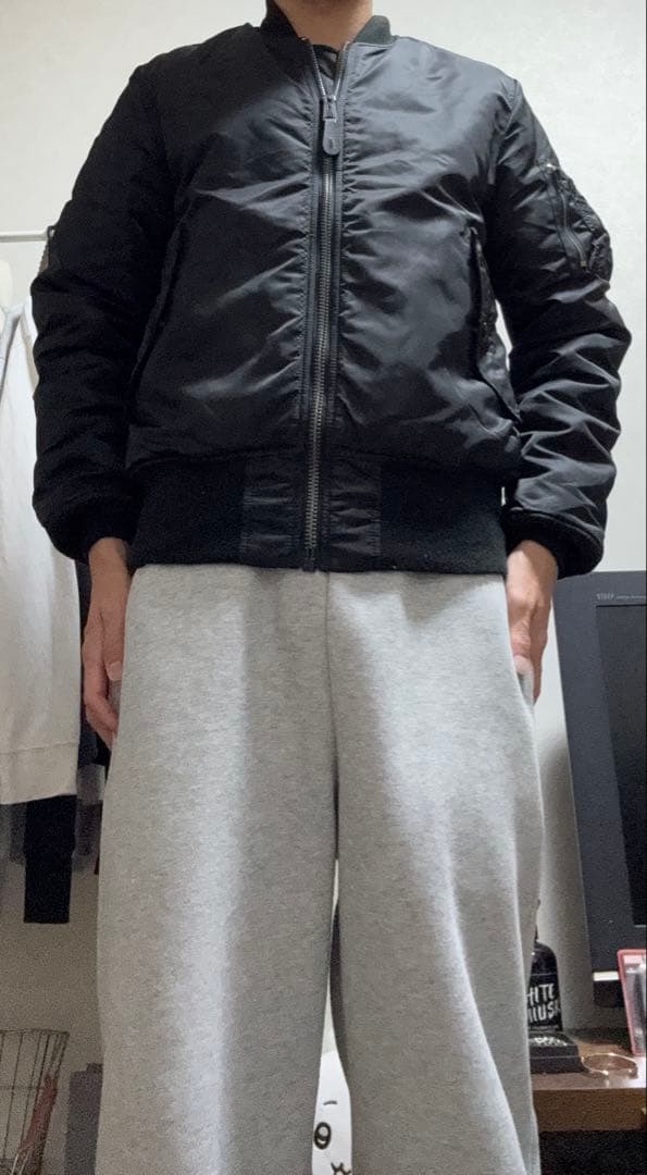 ALPHA INDUSTRIES MA-1 ブラック フライトジャケット