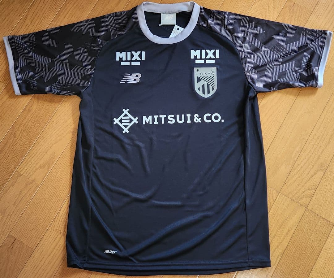 送料込★完売受注販売稀少新品★NB★FC東京25プラクティスシャツ半袖スタッフ用