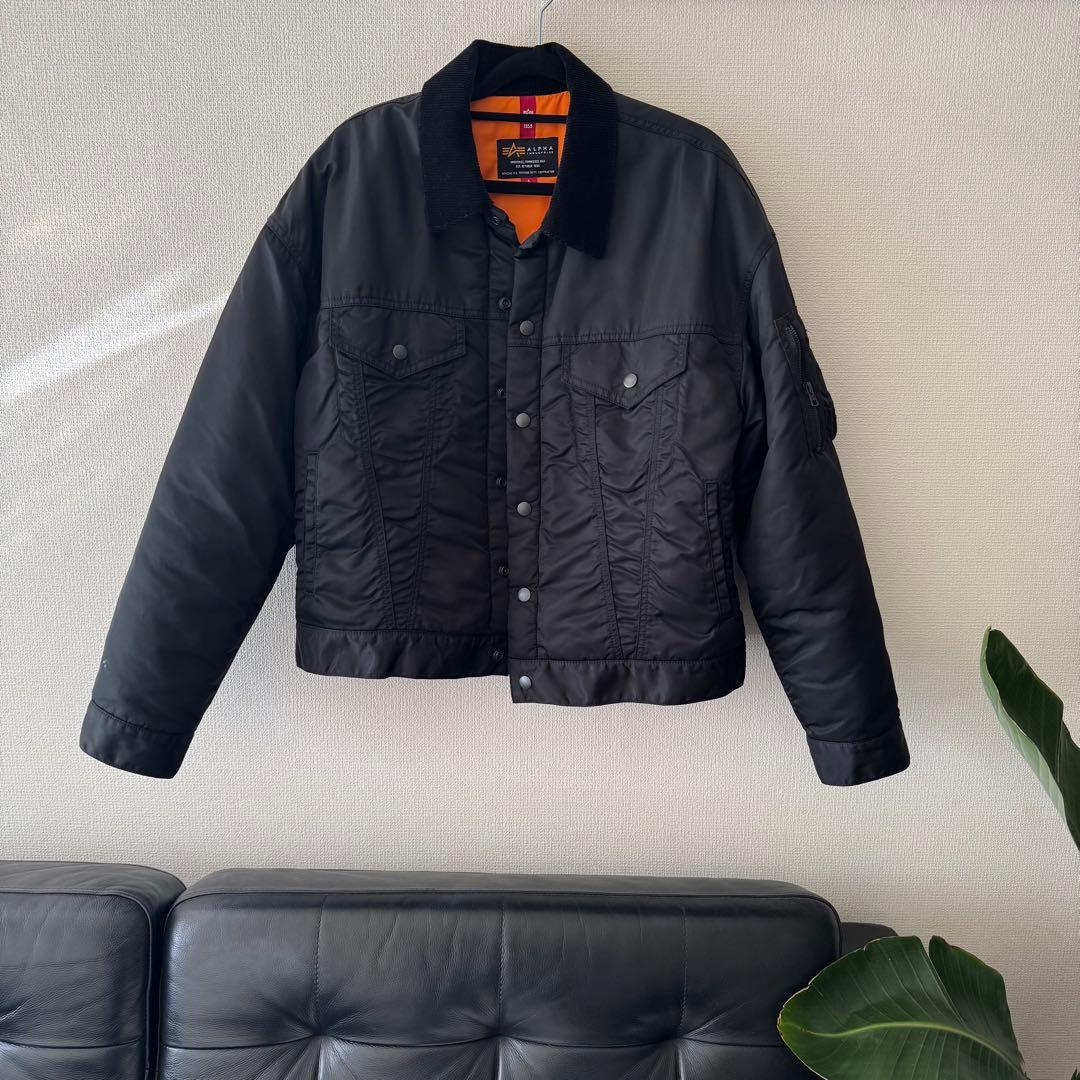 【超美品】ALPHA トラッカージャケット ブラックSサイズ