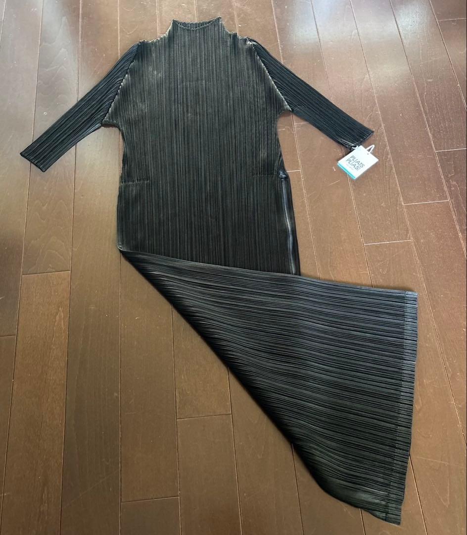 ワンピース PLEATS PLEASE MONTHLY SEPTEMBER BLACK 4