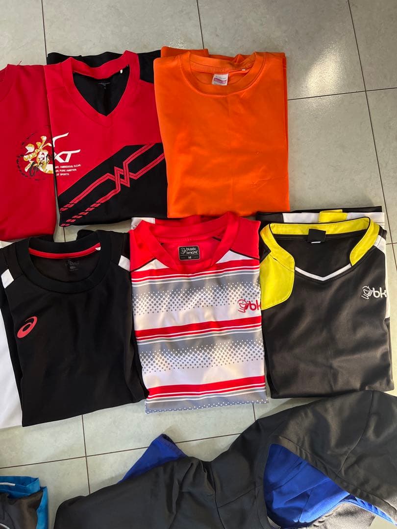 【まとめ売り】バドミントンウェア　ヨネックス　ブラックナイト　アシックス　テニス