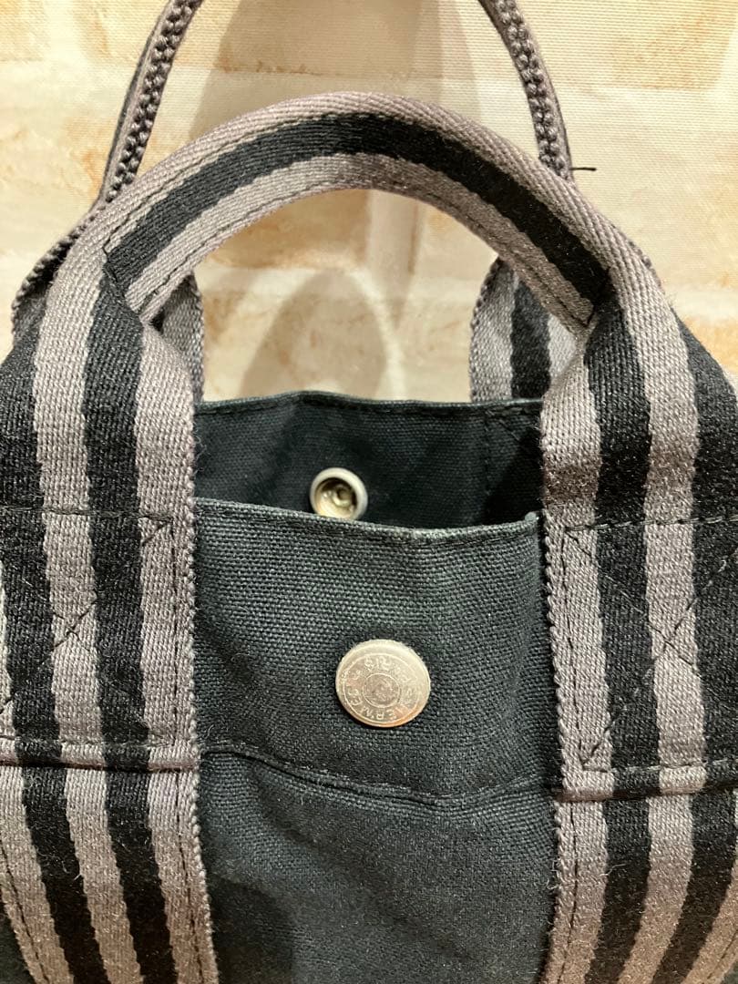 コニーさん限定　HERMES 黒 ストライプ トートバッグ キャンバス