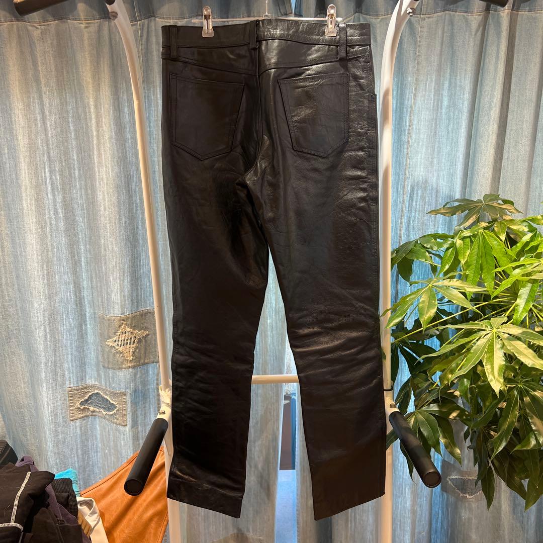 黒レザー パンツ　34インチ