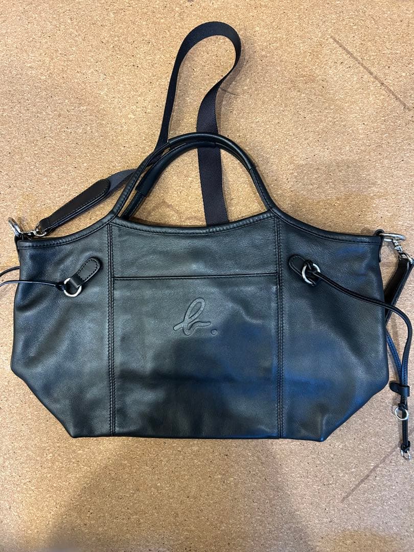 momo　美品agnès b. VOYAGE アニエスベー ハンドバッグ