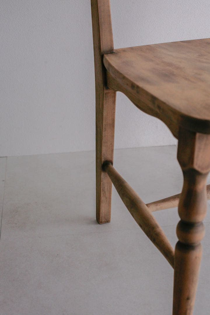 白木椅子 無垢材 ダイニングチェア　アンティークチェア ナチュラル古家具 古道具