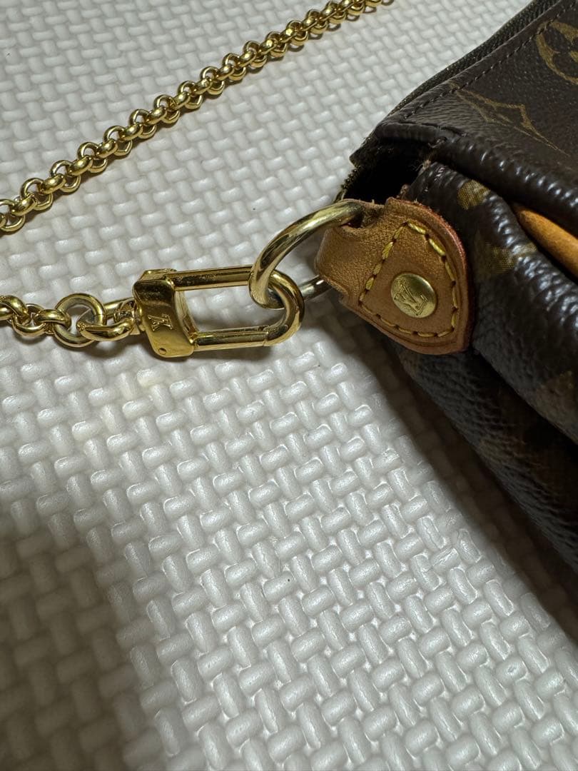 Louis Vuitton モノグラム ショルダーバッグ　エヴァ