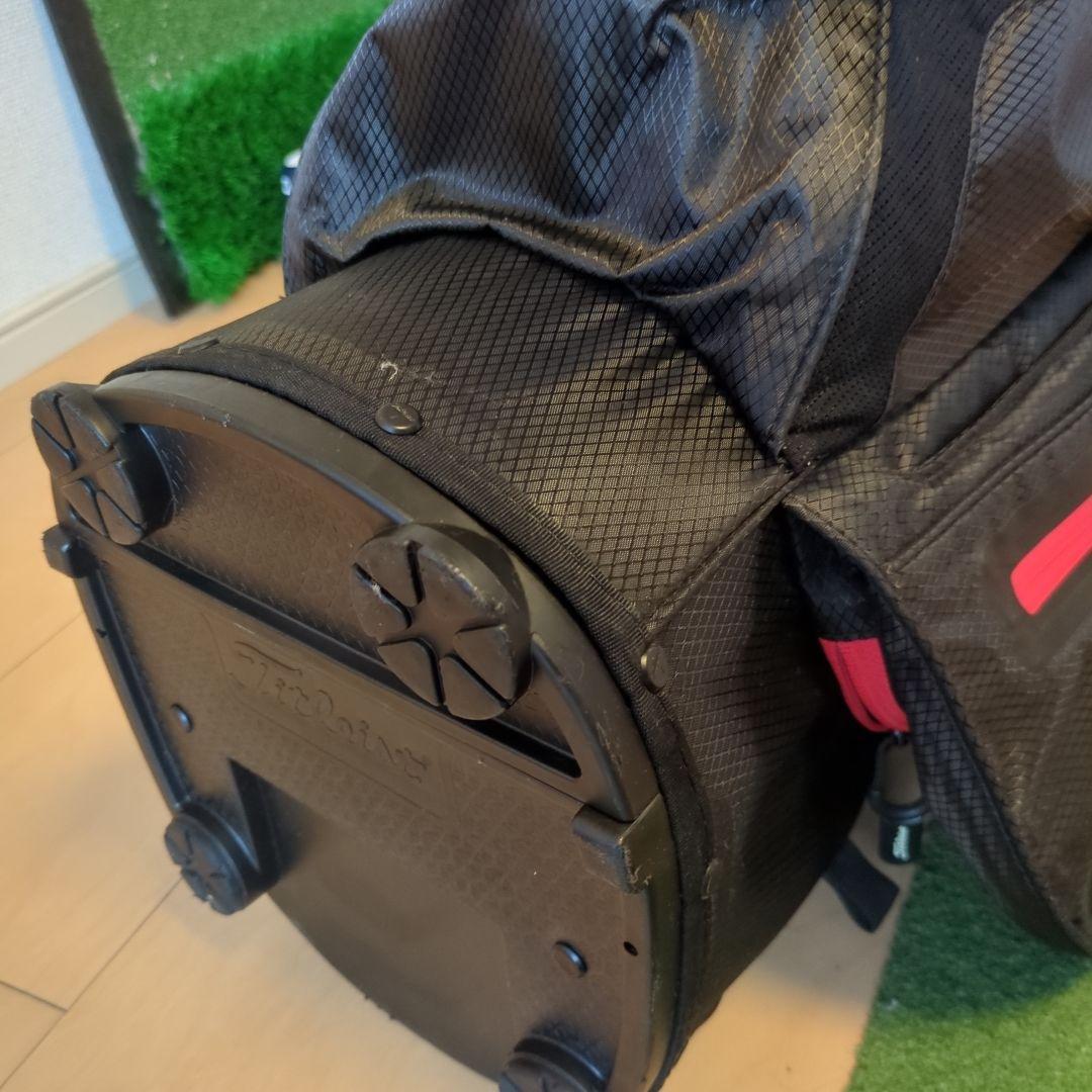 Titleist 軽量キャディバッグ ブラック/レッド