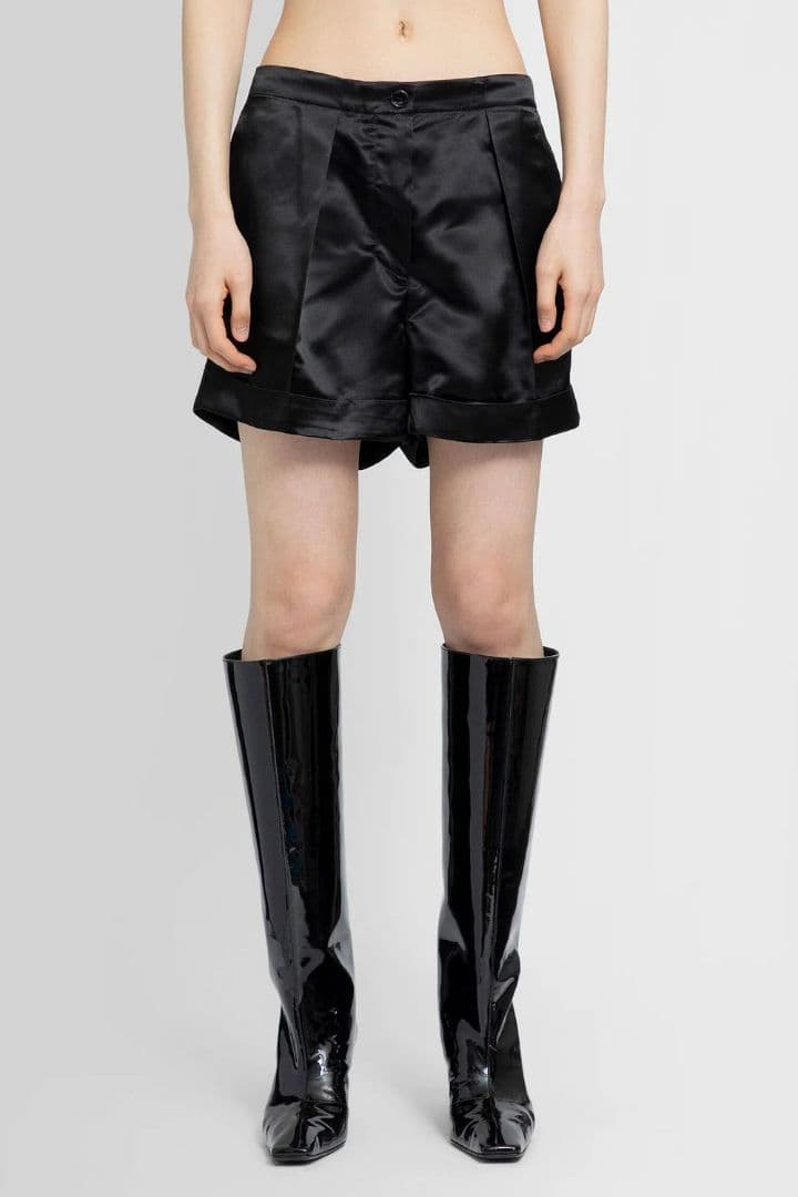 【新品・未使用】Acne Studios 黒 サテン ショートパンツ