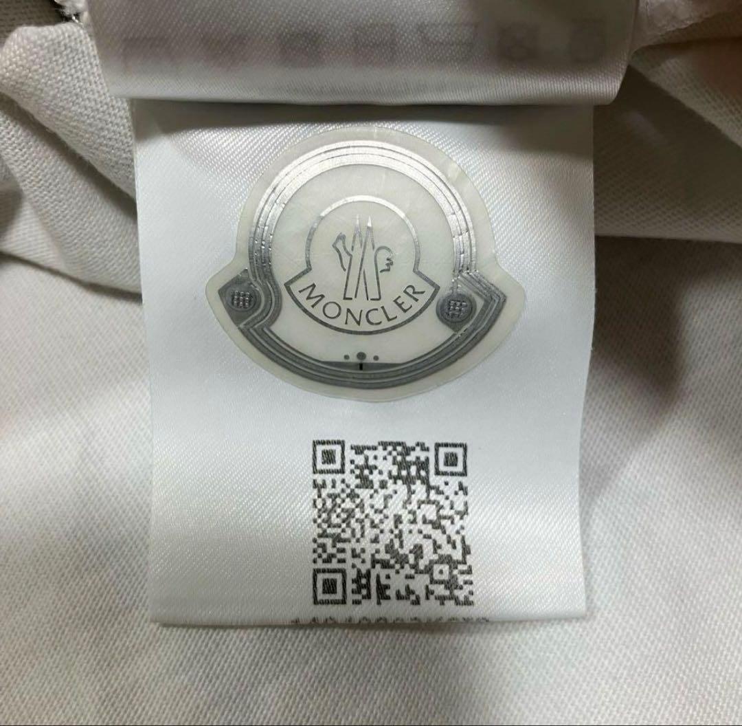 【美品】定価4万　モンクレール　TシャツMサイズ