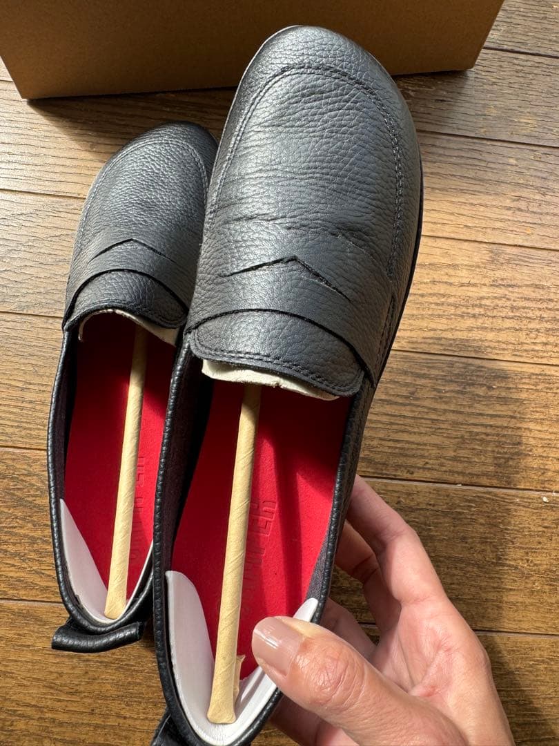 新品未使用CAMPER カンペールレザー 40サイズ