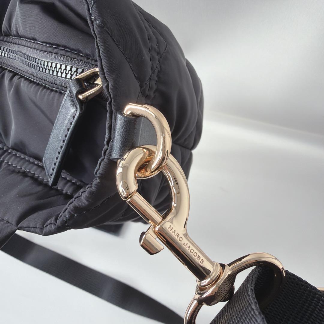 【Marc Jacobs】ナイロン ブラック ショルダーバッグ　真贋鑑定済み