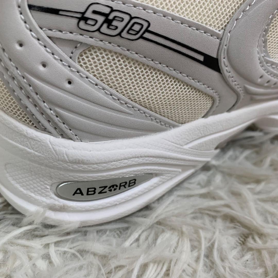 11320✨美品✨ニューバランス mr530sh スニーカー 白 24cm