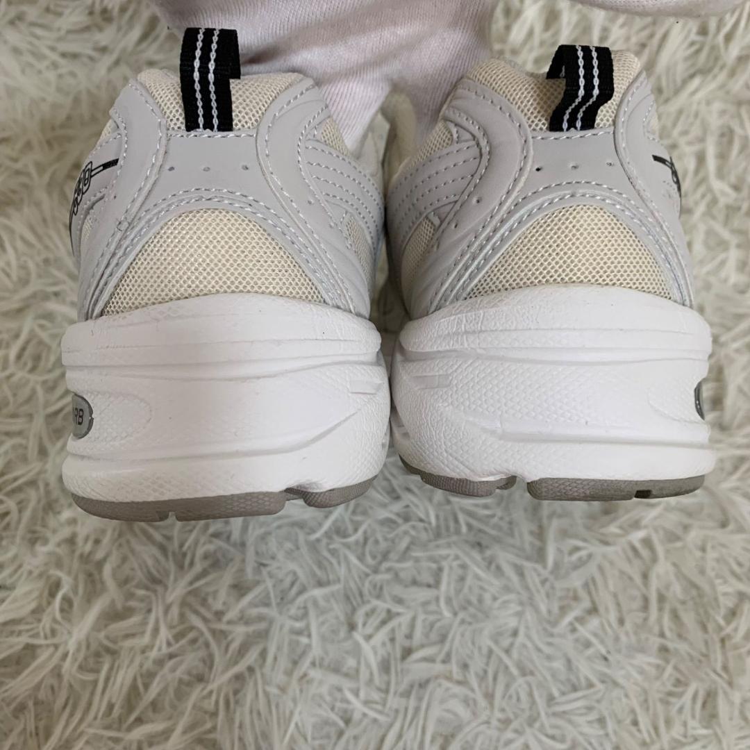 11320✨美品✨ニューバランス mr530sh スニーカー 白 24cm