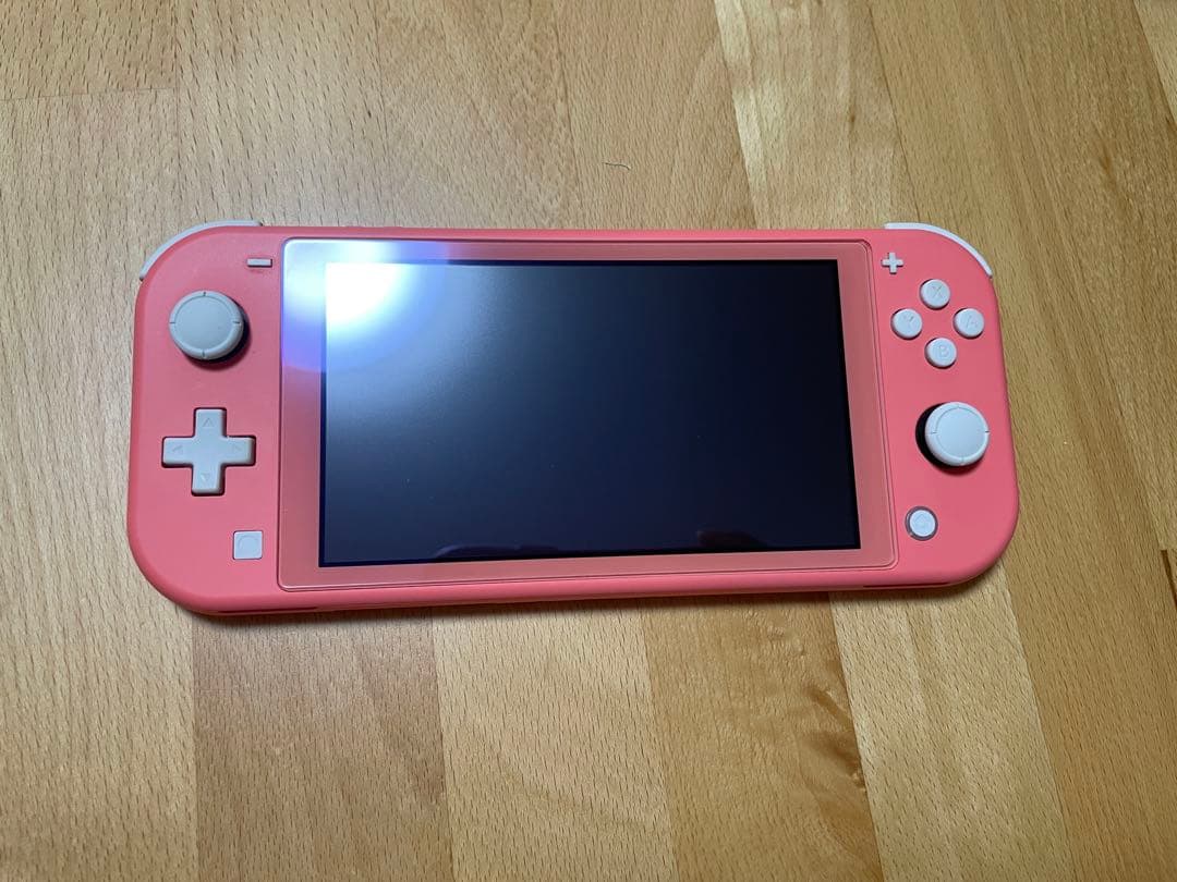 【Nintendo Switch Lite コーラル【充電器&SDカード付き】