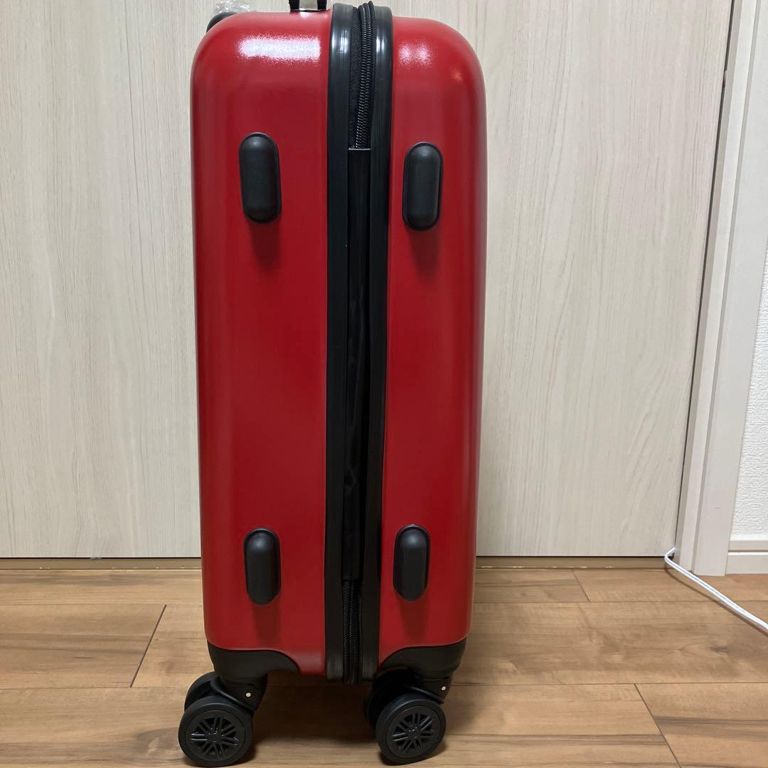 Betty Boop キャリーケース 赤　ベティちゃん　機内持ち込み