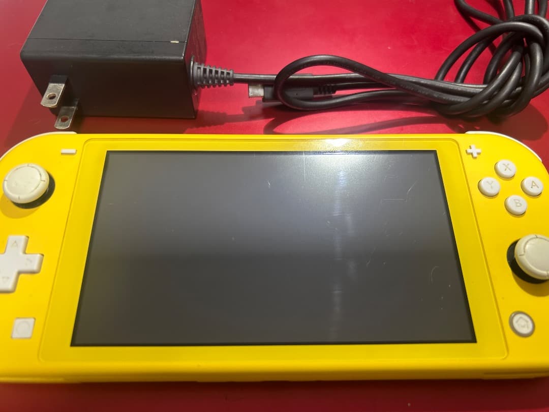 Nintendo Switch Lite イエロー ACアダプタ付き 箱無し