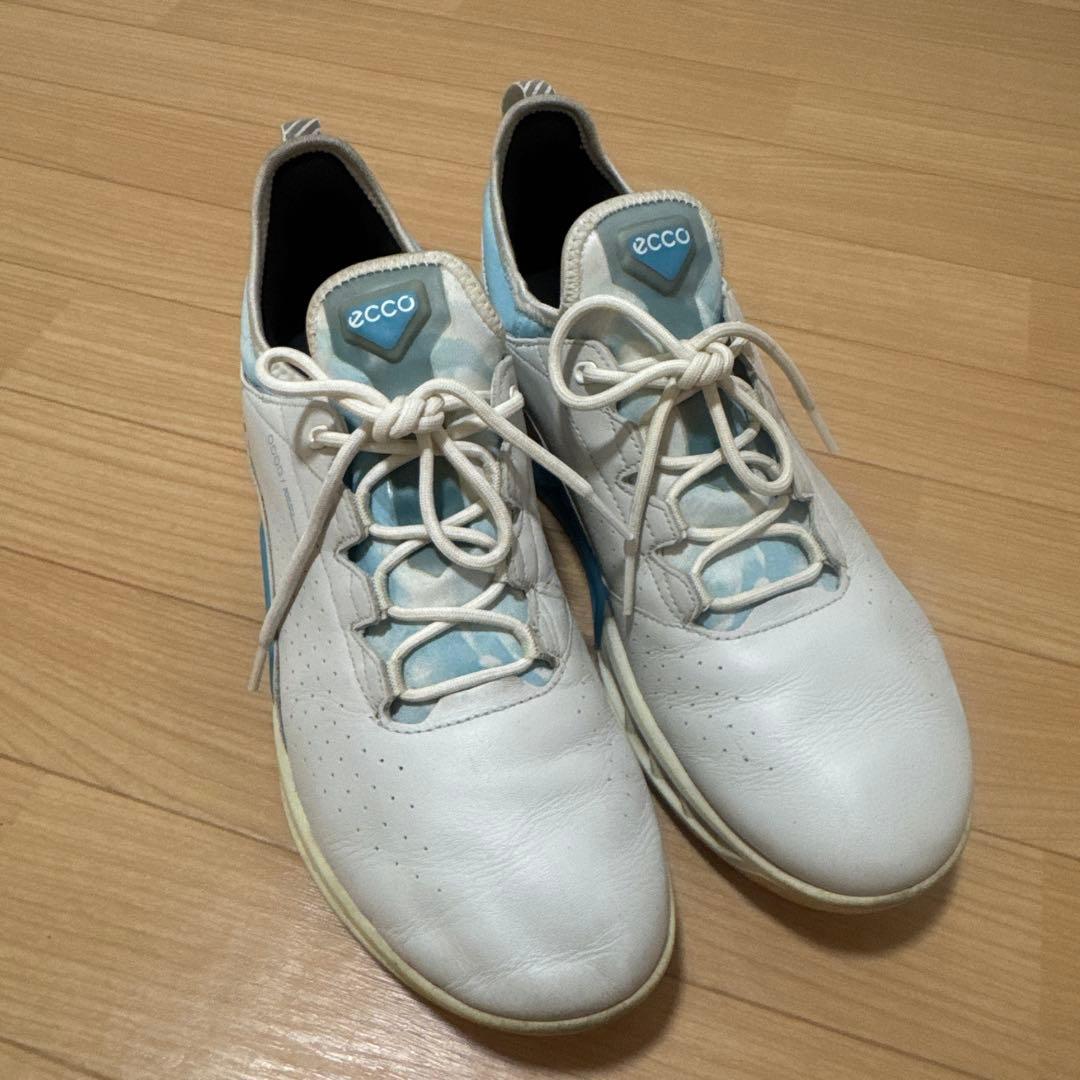 ハワイ限定　ECCO ゴルフシューズ ホワイト レザー