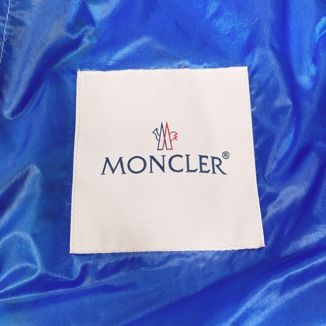 3154○ MONCLER フード付き ダウンベスト ブルー