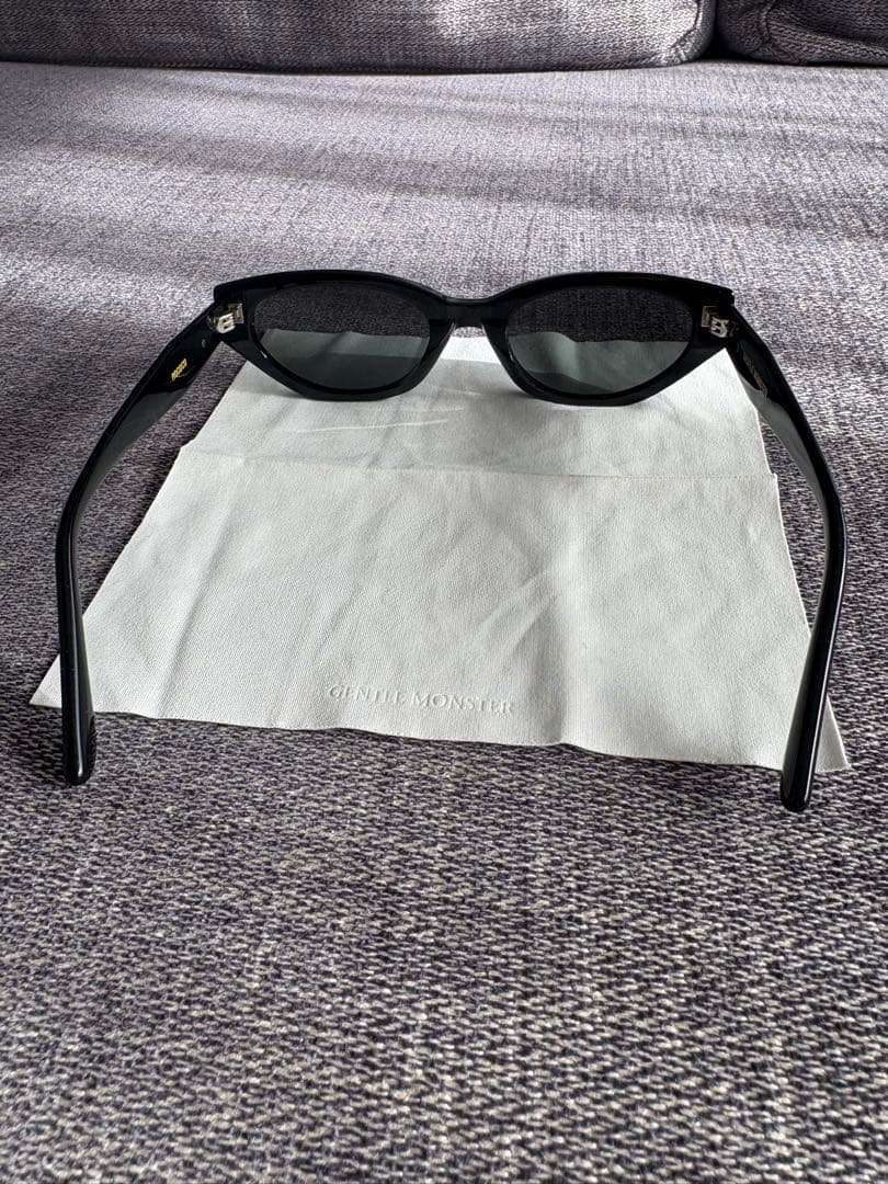 小物 GENTLE MONSTER Rococo 01