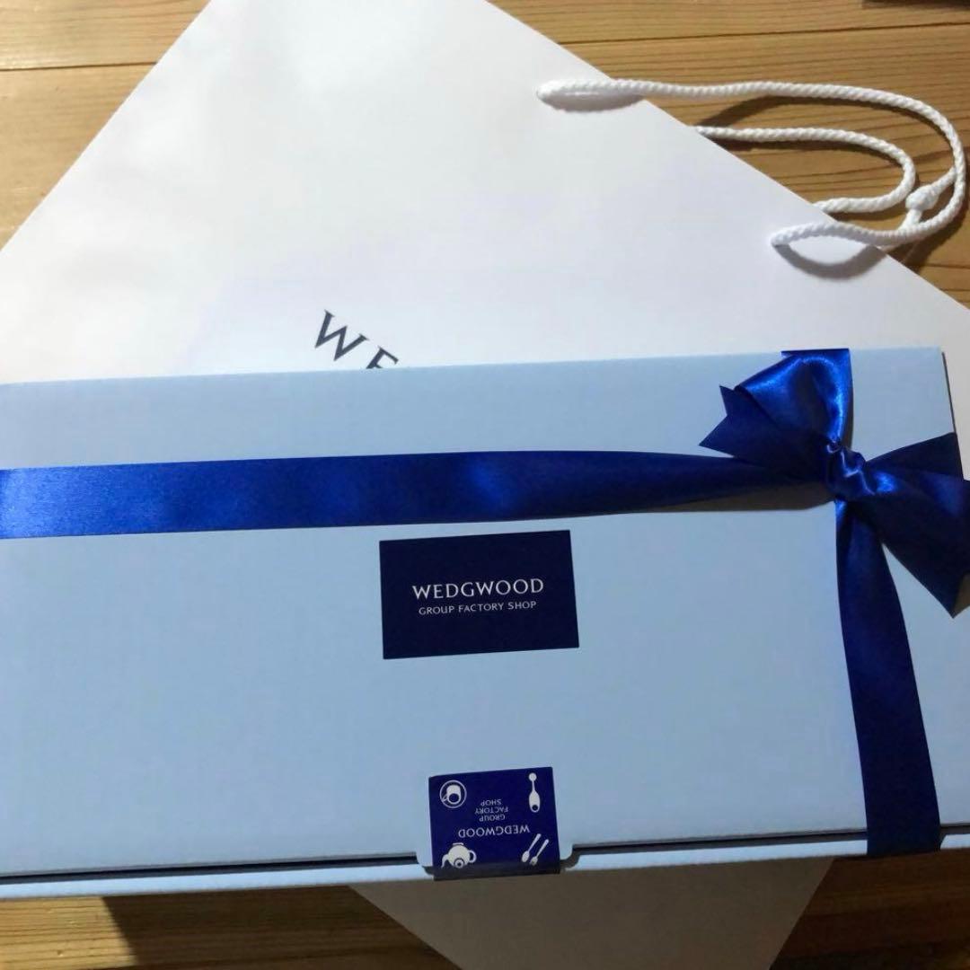 ウェッジウッド ワイルドストロベリー パステル カップ&ソーサー 2客