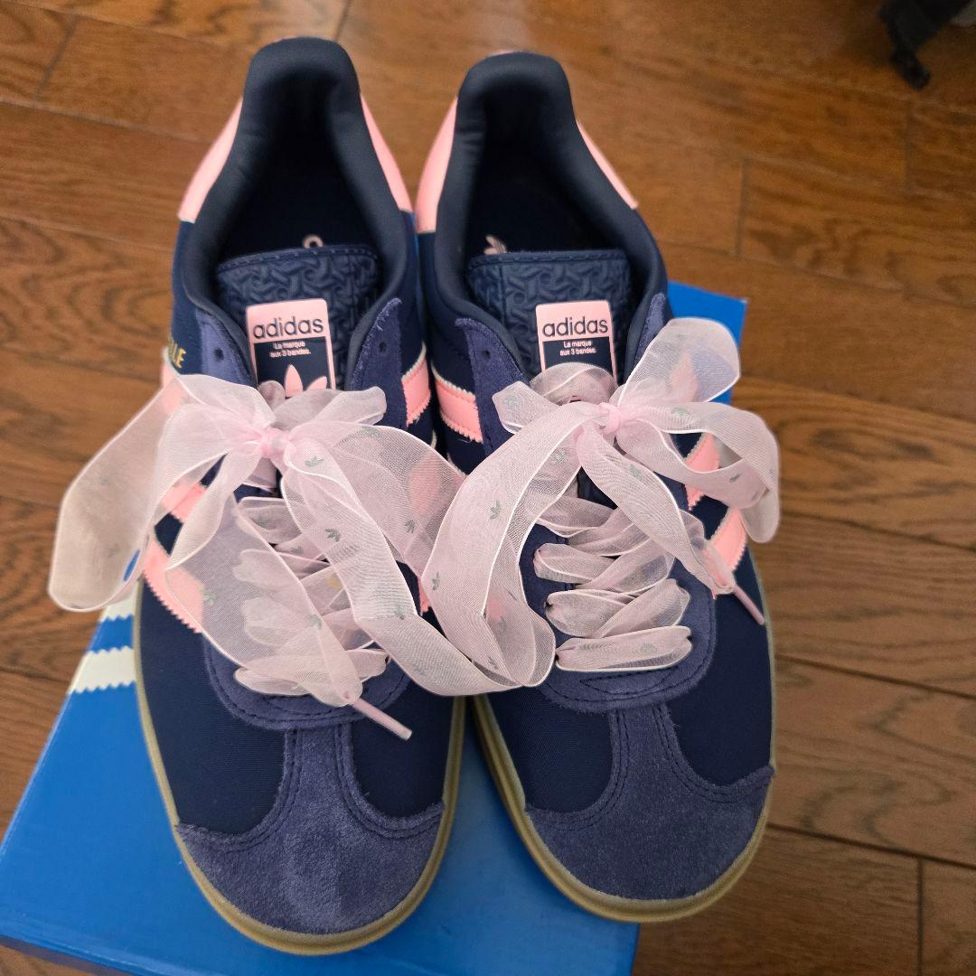 adidas Originals ガゼルボールド　ネイビー　oribbon