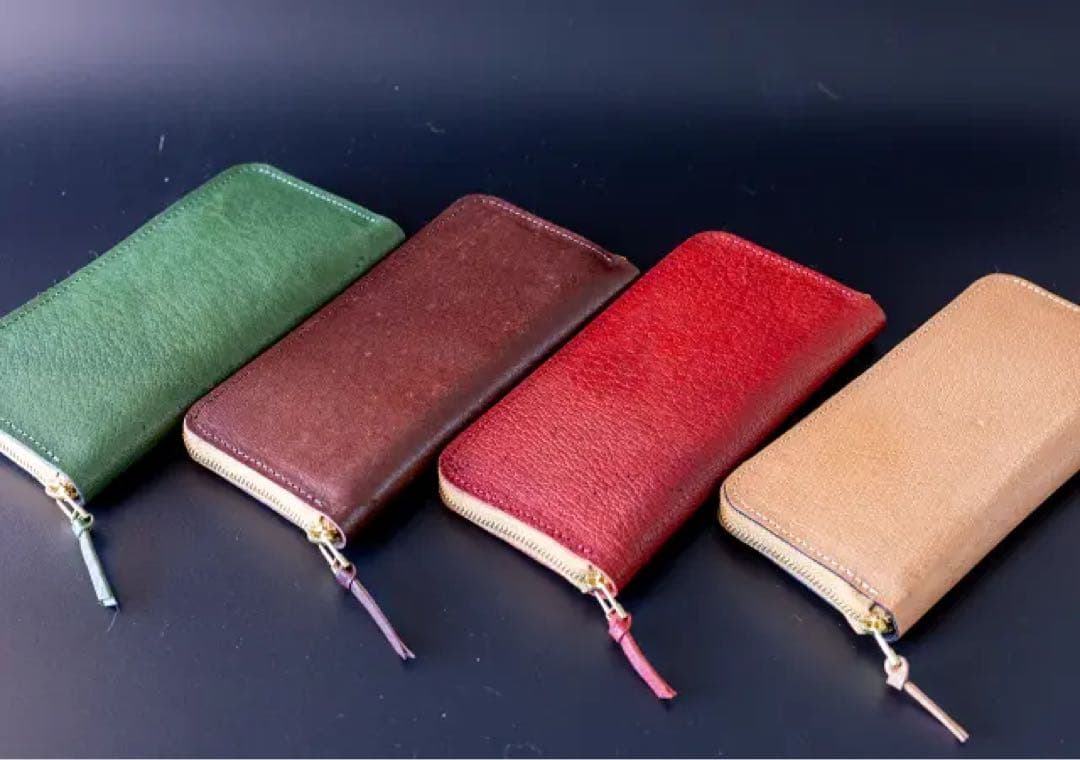 小銭もカードも放りこむ。仕分けしらずの手軽な財布「LOOSE JUNK BOX」