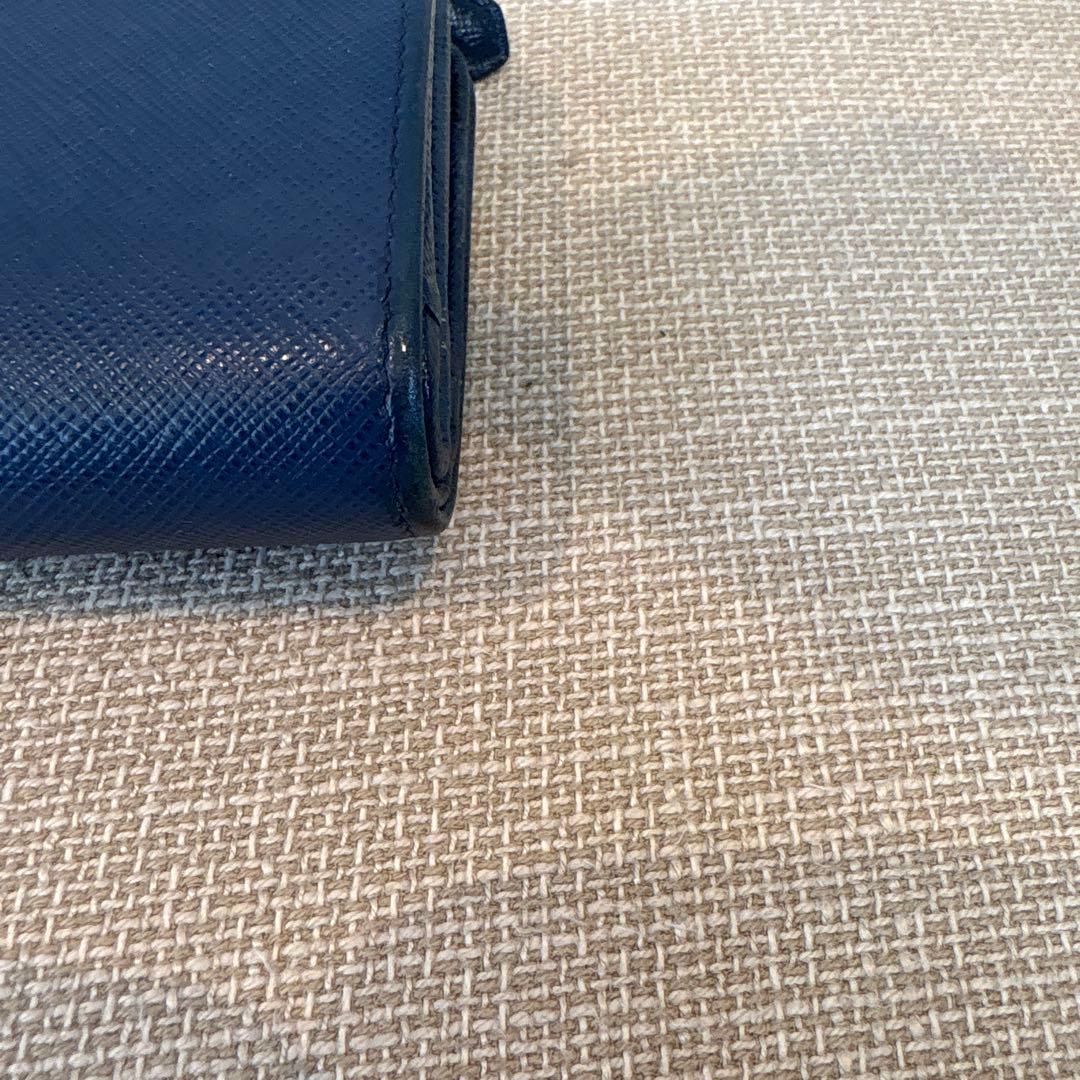 ま*。様 プラダ　財布