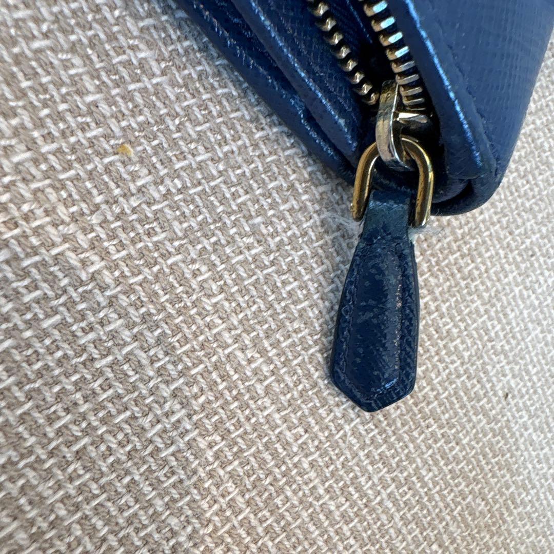 ま*。様 プラダ　財布