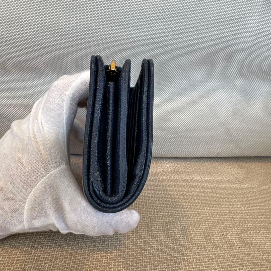 ま*。様 プラダ　財布