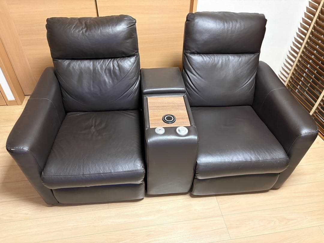 ニトリ ２人用電動本革リクライニングソファ（Nストラス 2モーター)