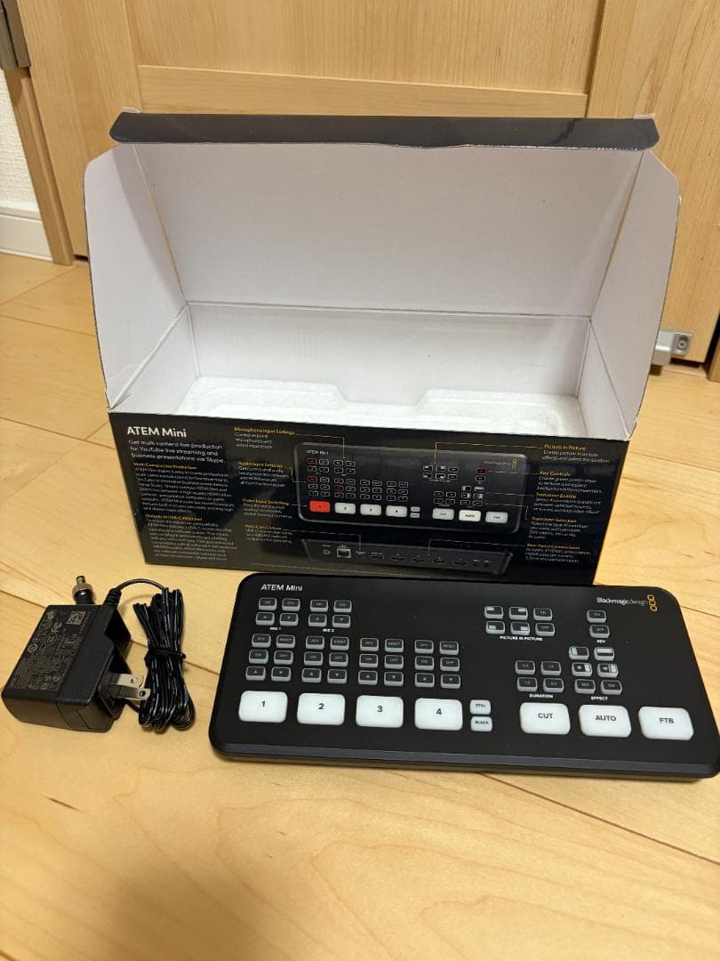 ATEM Mini ビデオスイッチャー