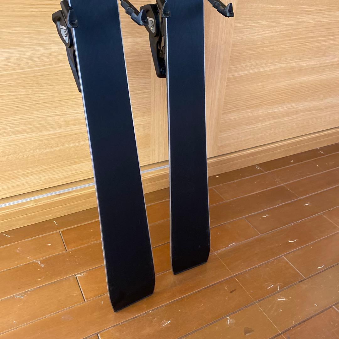 【美品】'25 ATOMIC Redster レッドスター　X7i 162㎝