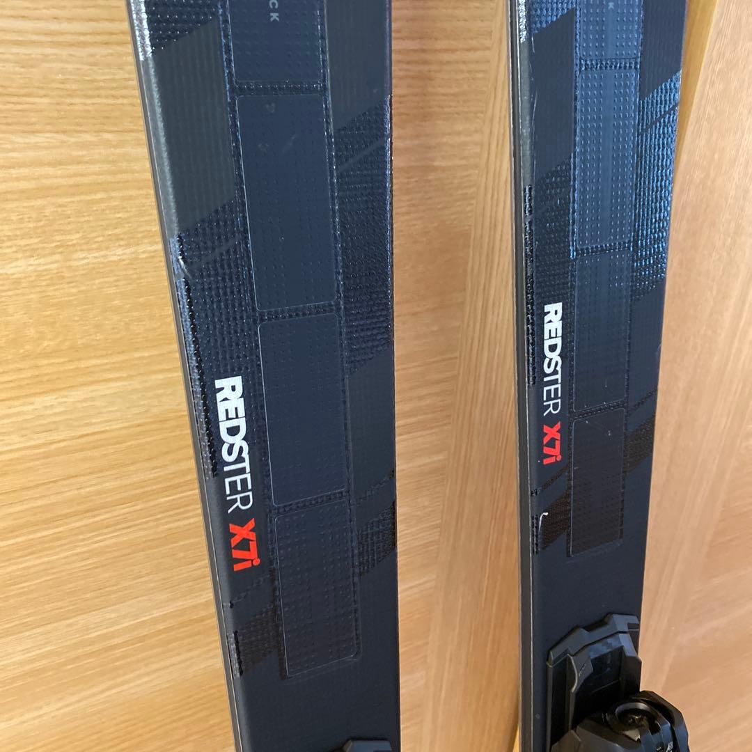 【美品】'25 ATOMIC Redster レッドスター　X7i 162㎝