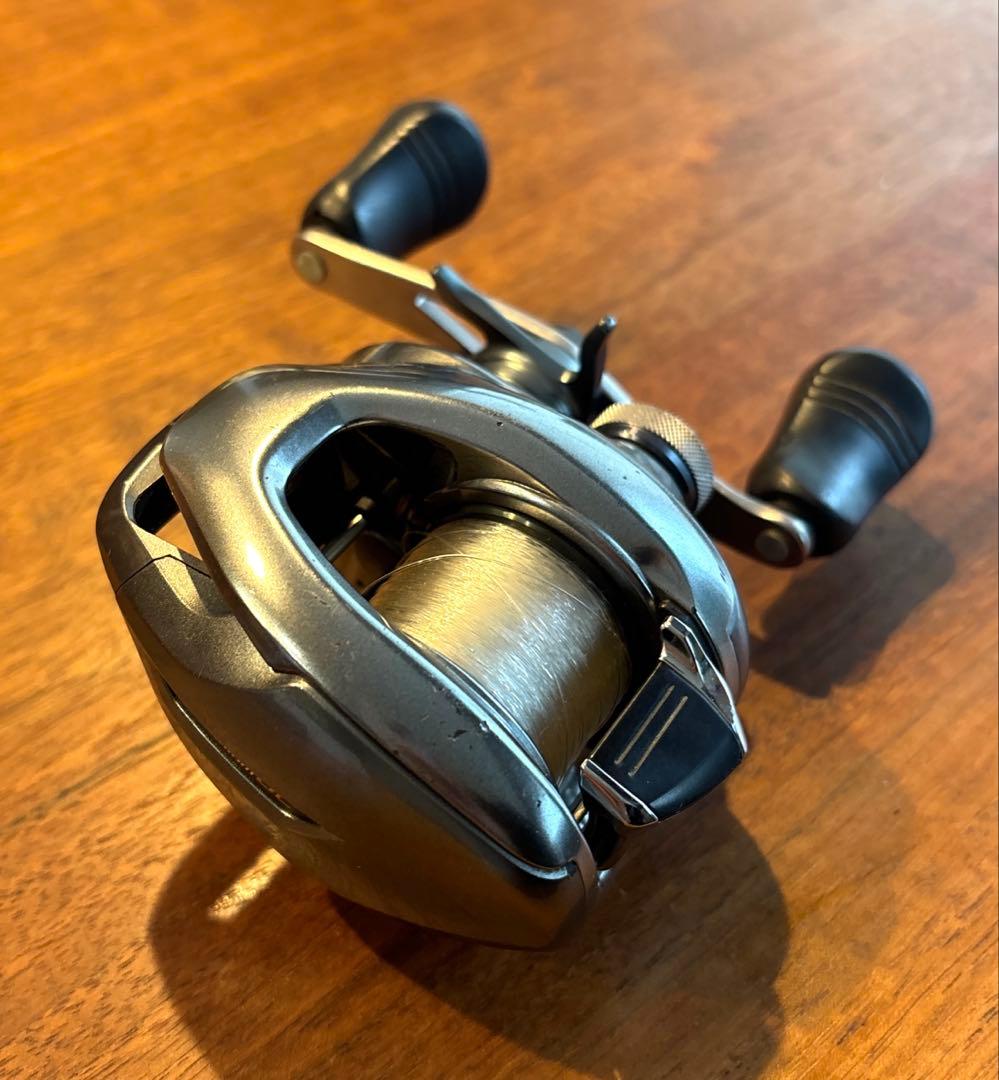 シマノ 15メタニウムDCHG 右ハンドル 動作良好