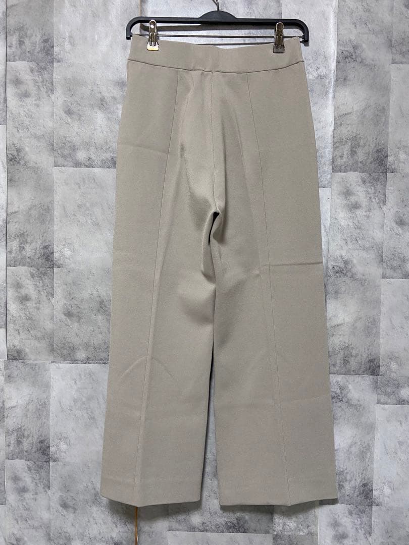 【ADORE】ソフトニットパンツ Mサイズ ベージュ