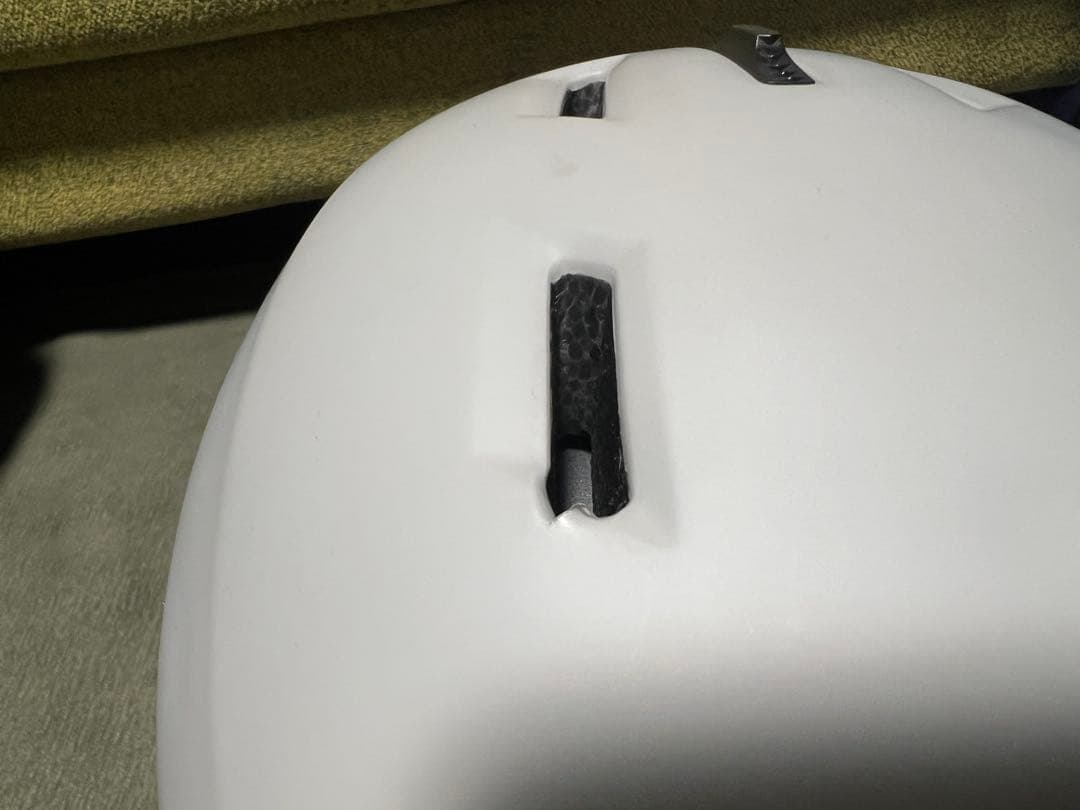 SALOMON PIONEER LT RF ヘルメット M