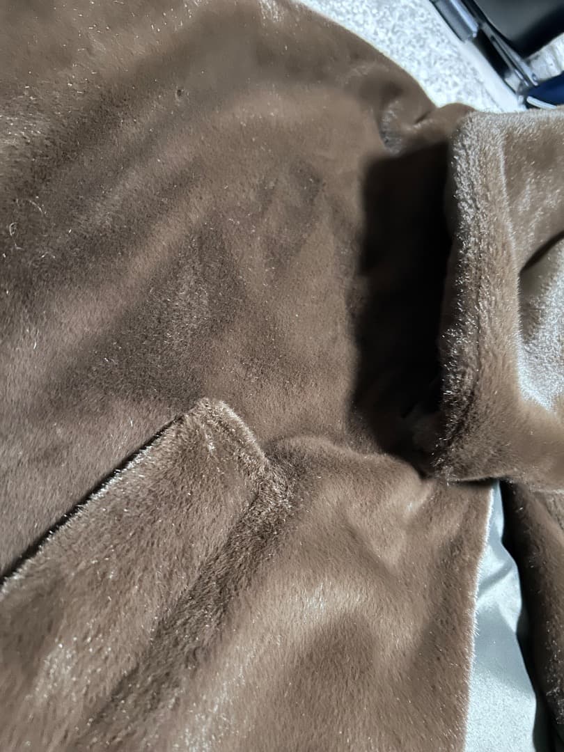 TOMORROWLAND ベスト　ジレ　スムースファー フーディーポンチョ