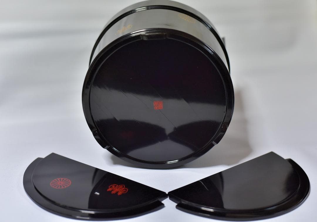 真塗光越造、菊桐紋手桶水指　【極上品】お茶道具／共箱