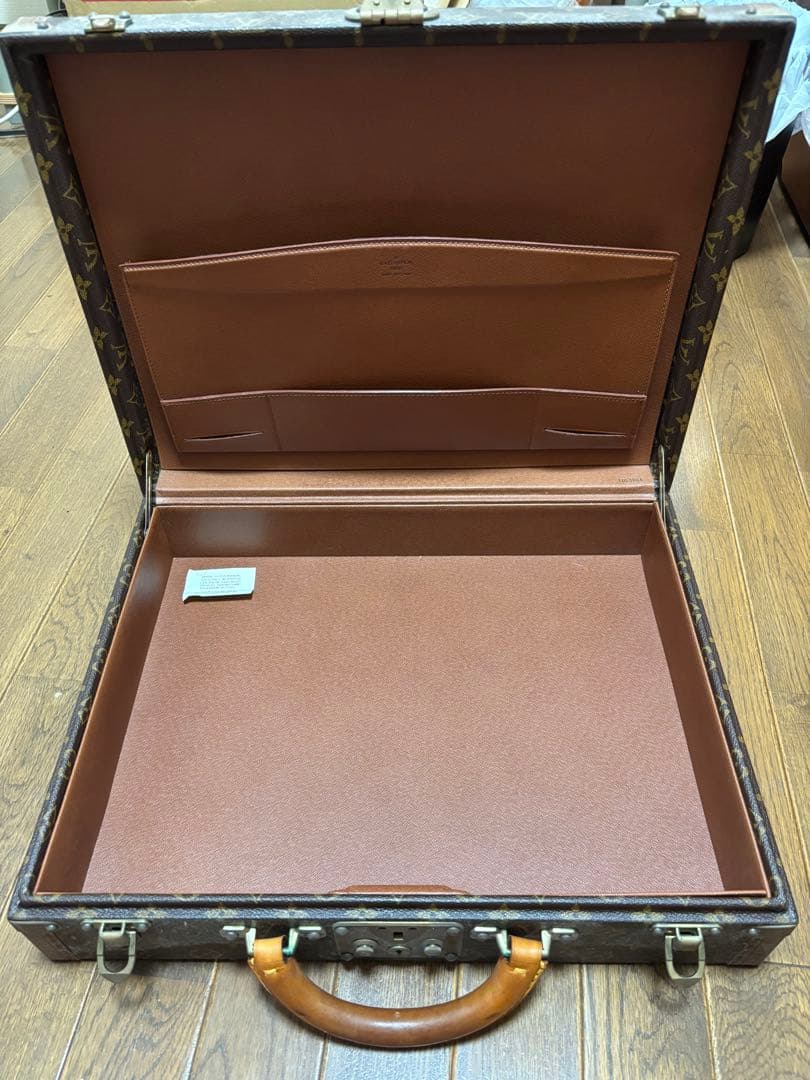 [ハーフダラーさん専用]ルイヴィトン モノグラム プレジデント M53012