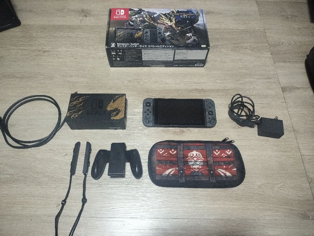 Nintendo Switch モンスターハンタースペシャルエディション