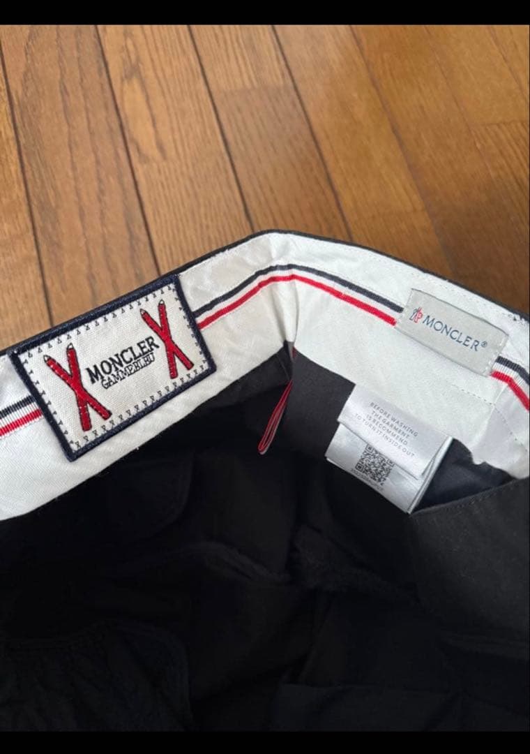 正規品❗️MONCLER GAMMEBLEU❗️パンツ ❗️サイズ3 ❗️ブラック❗️