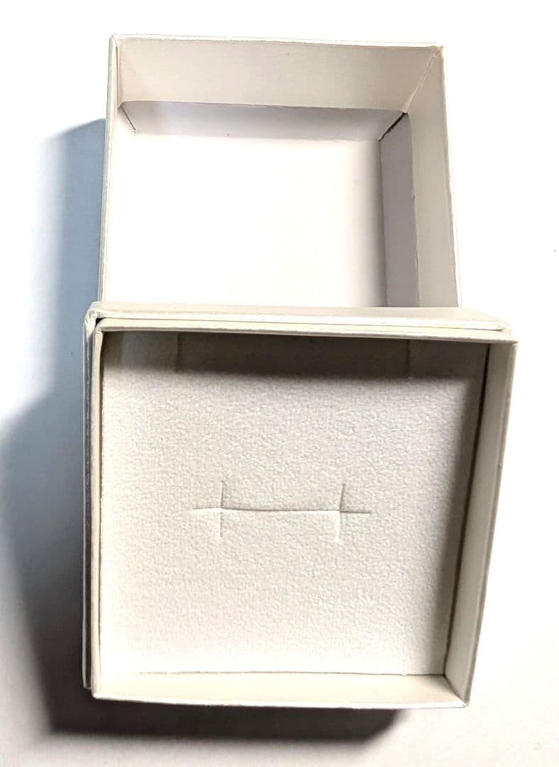 K18YGエチオピアンオパールピアス 新品未使用品