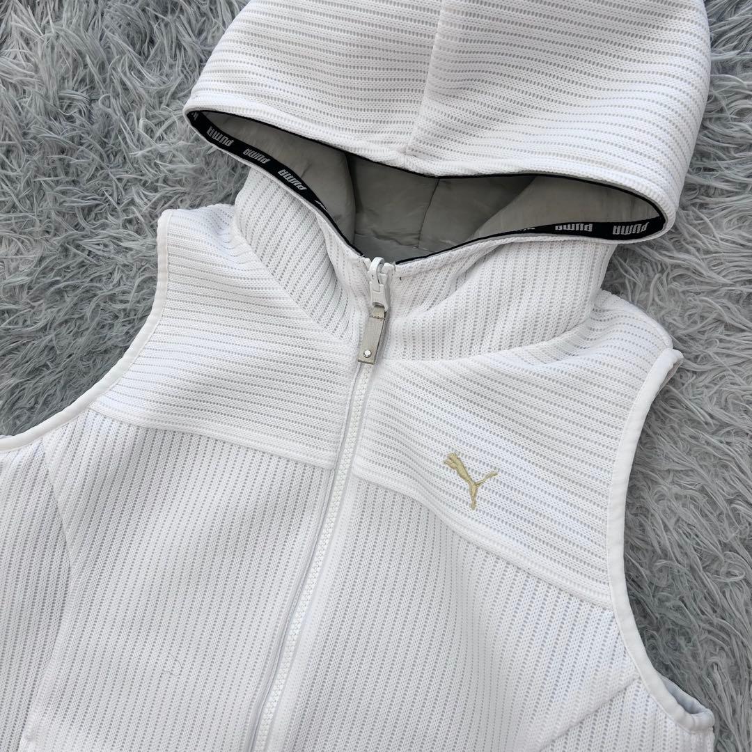 超美品　プーマゴルフ　セットアップ　中綿ベスト　スカート　リバーシブル　ホワイト