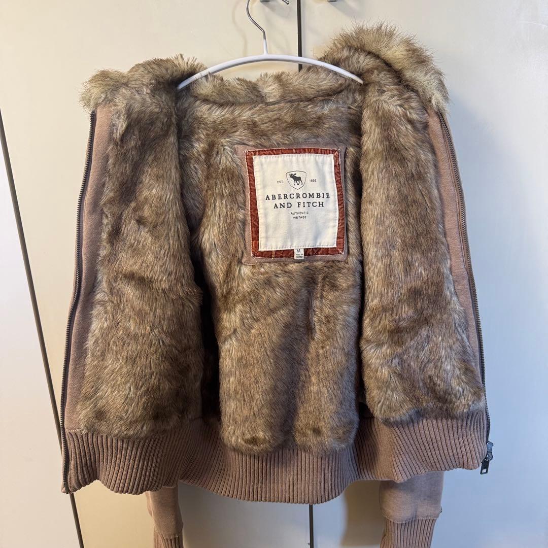Abercrombie & Fitch ジップパーカー M