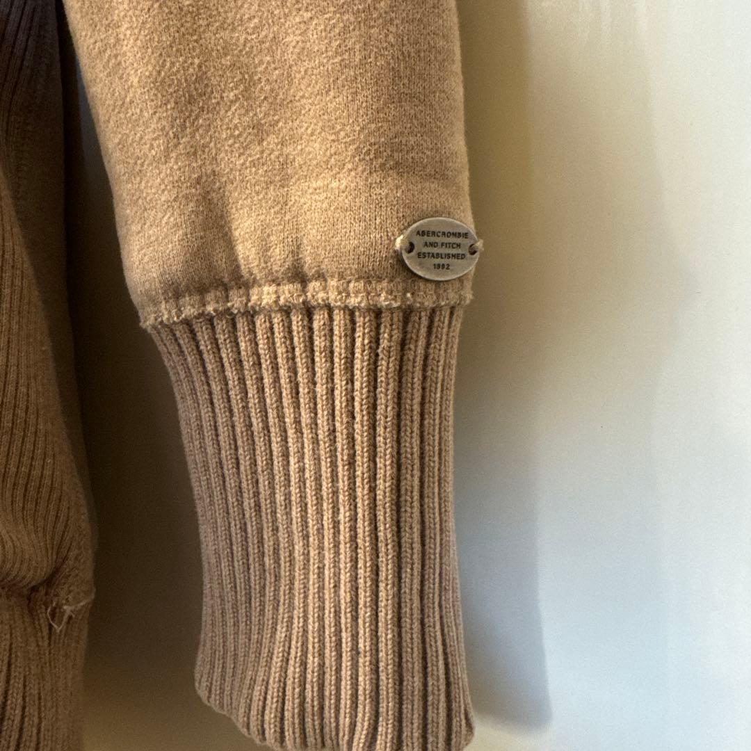 Abercrombie & Fitch ジップパーカー M