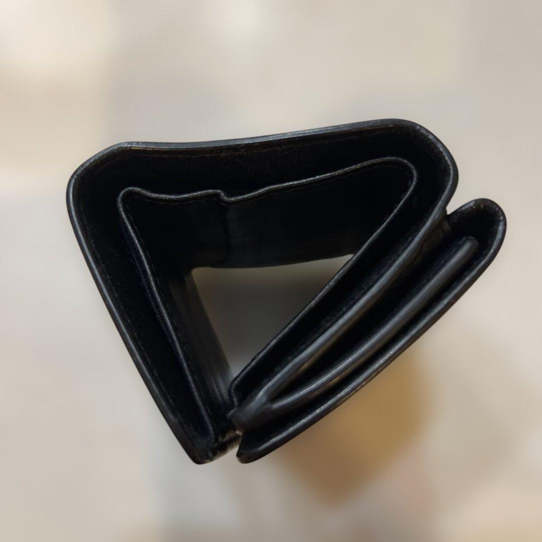 BALENCIAGA 三つ折り財布 ブラック明日の夕方まで値下げ。